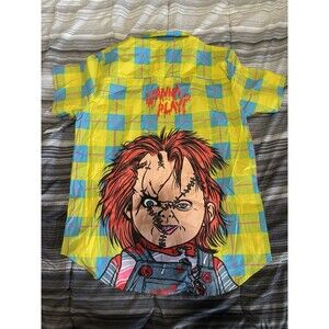 Universal HHN Halloween Horror Nights 2023 Yellow Chucky Button Down Shirt LARGE